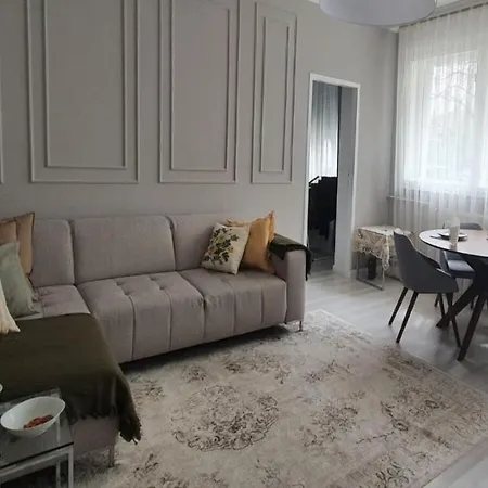 Apartment Im Zentrum Kudamm, West Berlin